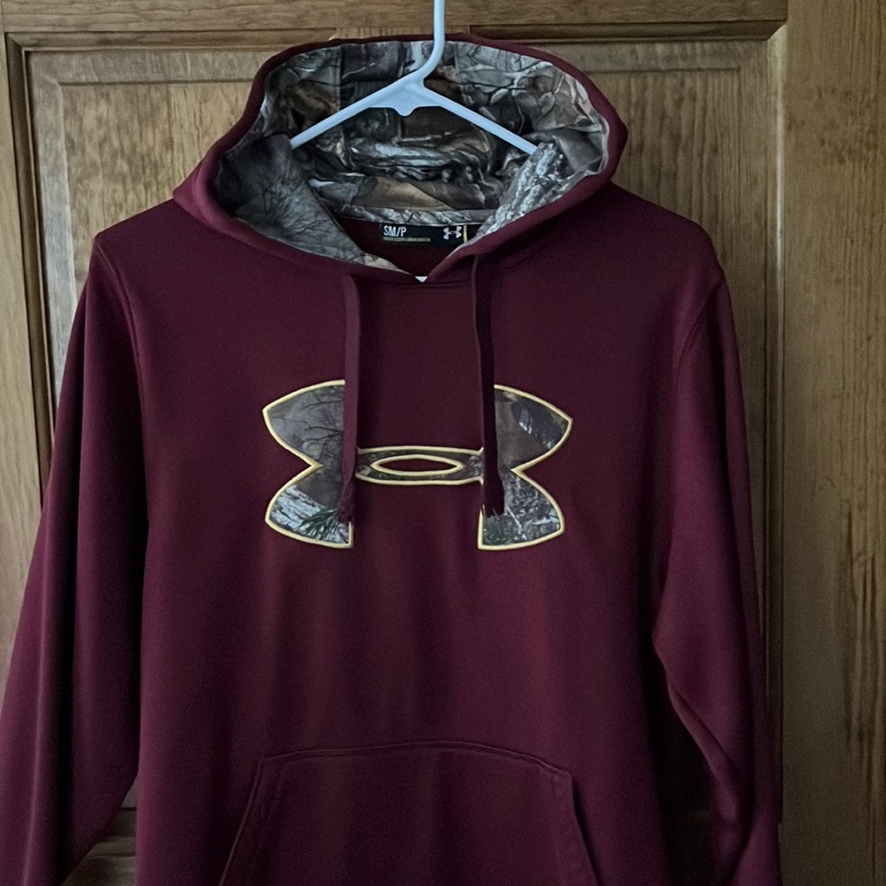 Under Armour Men’s Hoodie